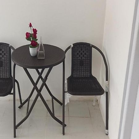 Oyo 90974 Homestay Golo Koe Sejahtera Labuan Bajo Luaran gambar