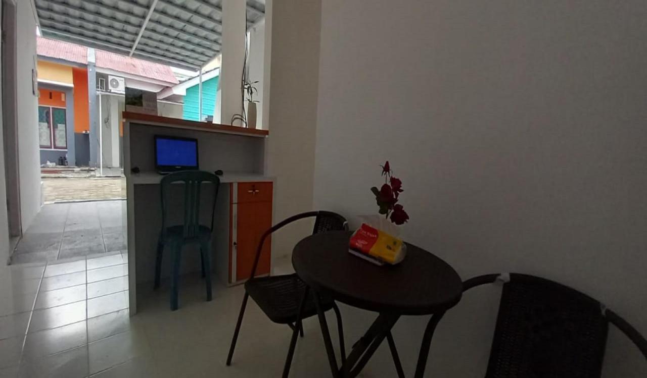 Oyo 90974 Homestay Golo Koe Sejahtera Labuan Bajo Luaran gambar